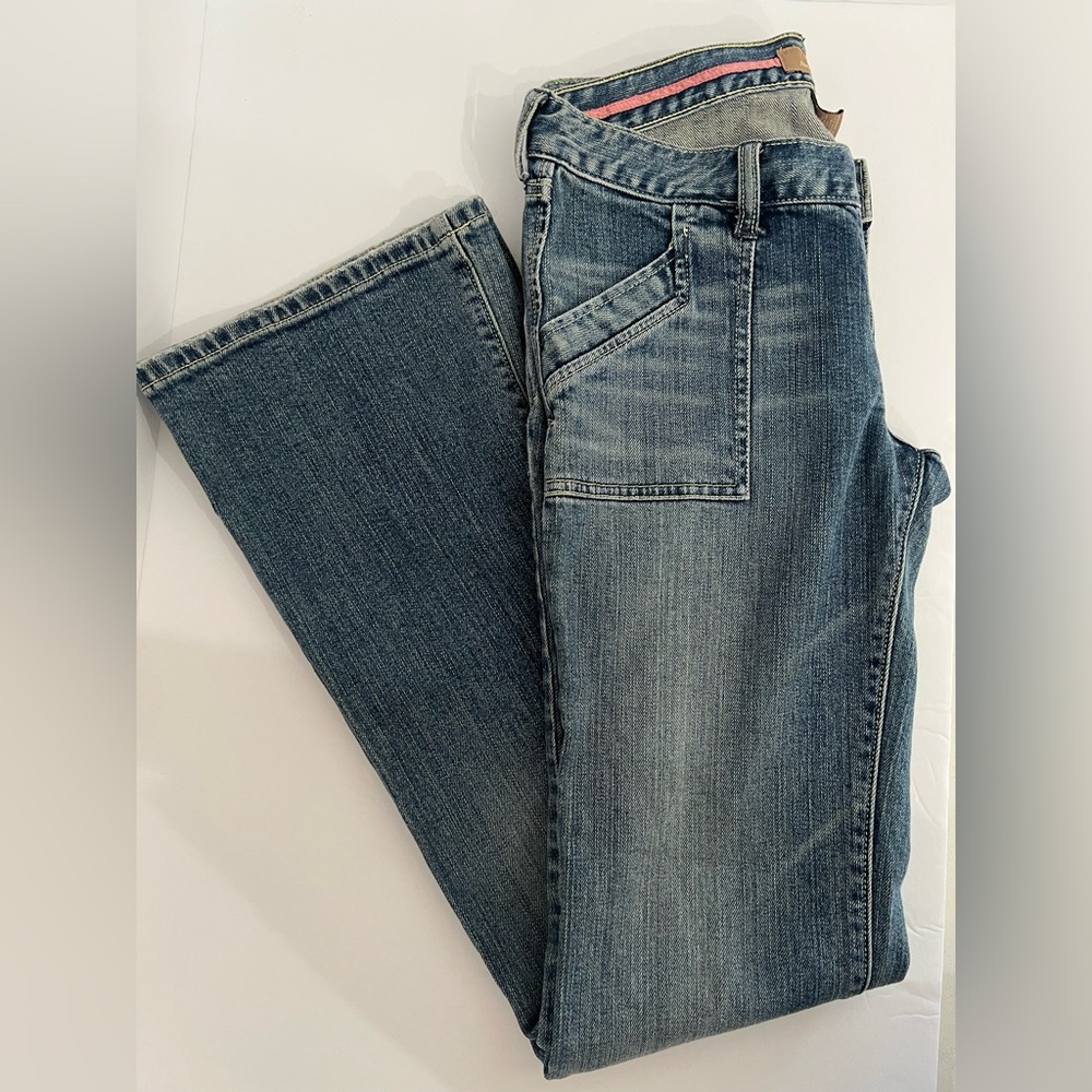 Abercrombie & Fitch Women’s Jeans, Medium Wash, Size: 2